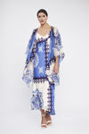 Λοξό φόρεμα από μουσελίνα σε boho print ιντιγκο