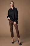 Picture of Five-pocket cropped pants in elastic leopard print fabric BROWN