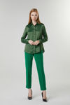 Picture of Classic shirt in a straight line made of satin GREEN