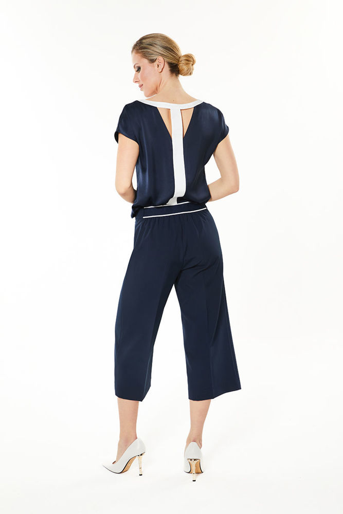 Picture of Japone blouse with front neckline BLUE