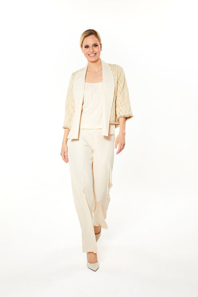 Picture of Lovely cardigan made of fine jacquard zebra BEIGE