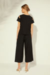 Picture of Cropped pants with side slits BLACK