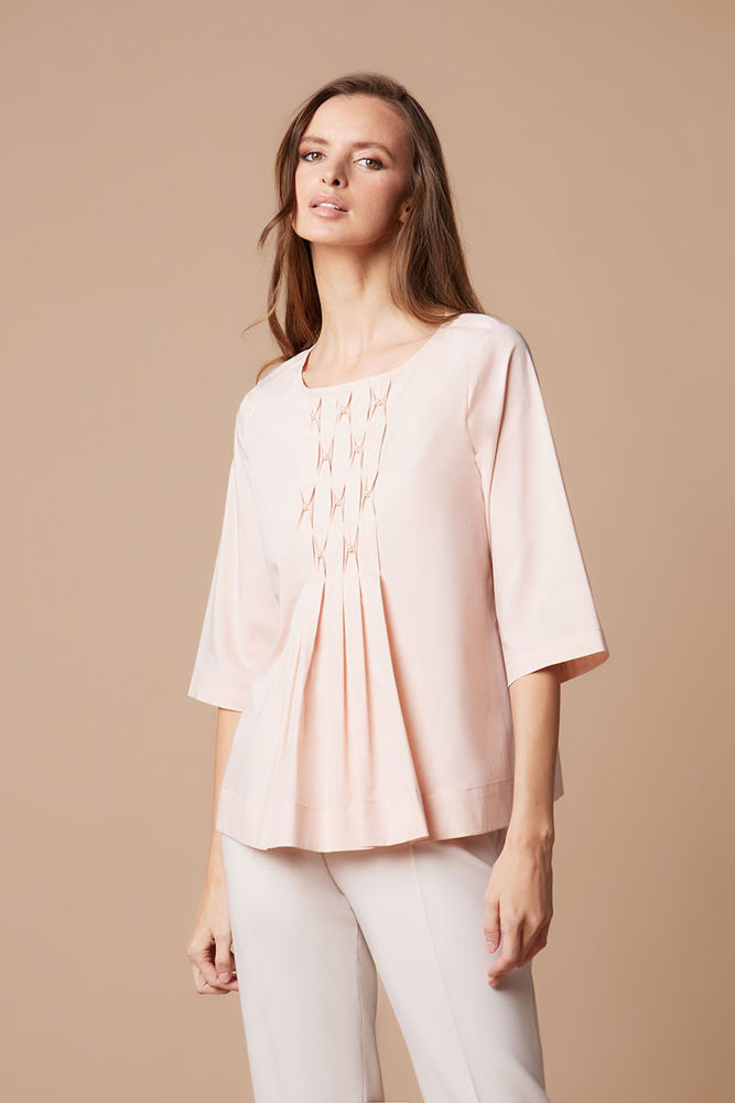 Βαμβακερή μπλούζα λαιμόκοψη με πτυχώσεις ροζ