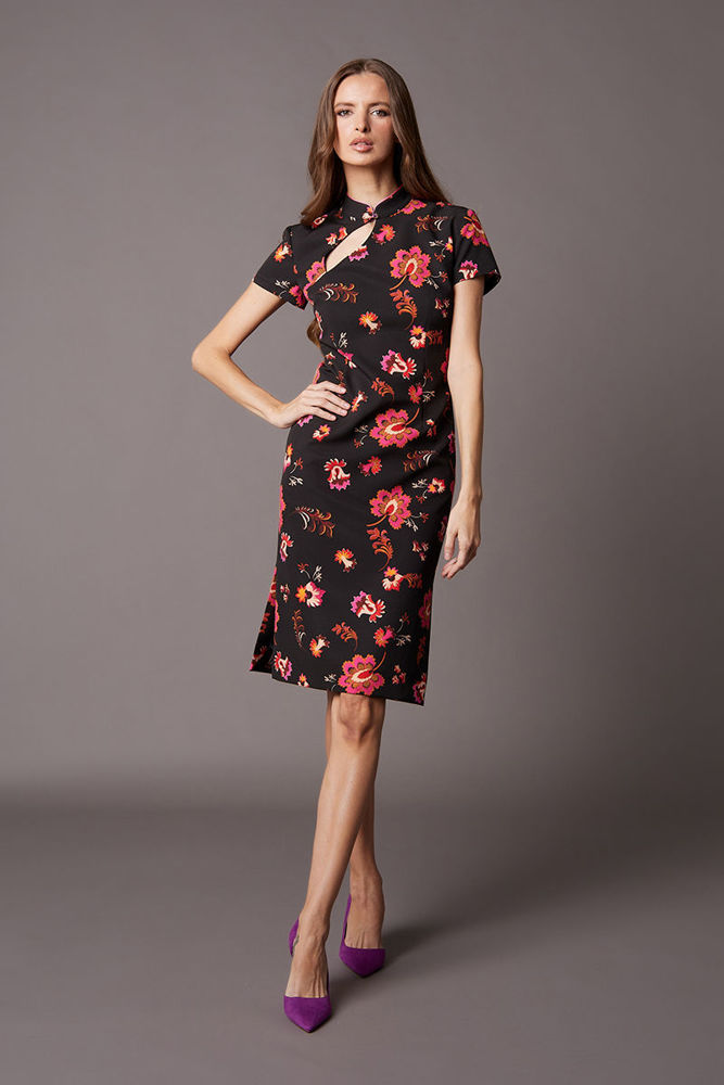 Picture of Japanese look dress in floral crepe elastic FUCHIA