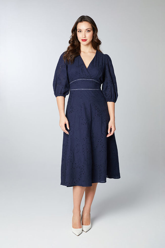 Εικόνα της Φόρεμα κλος σε κεντημένο κόφτο βαμβακερό ύφασμα μπλε