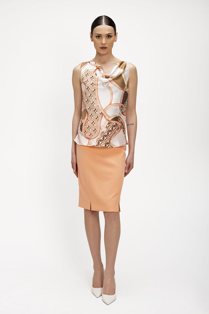 Σατέν Τοπ με ντραπέ λαιμό σε Foulard Print peach