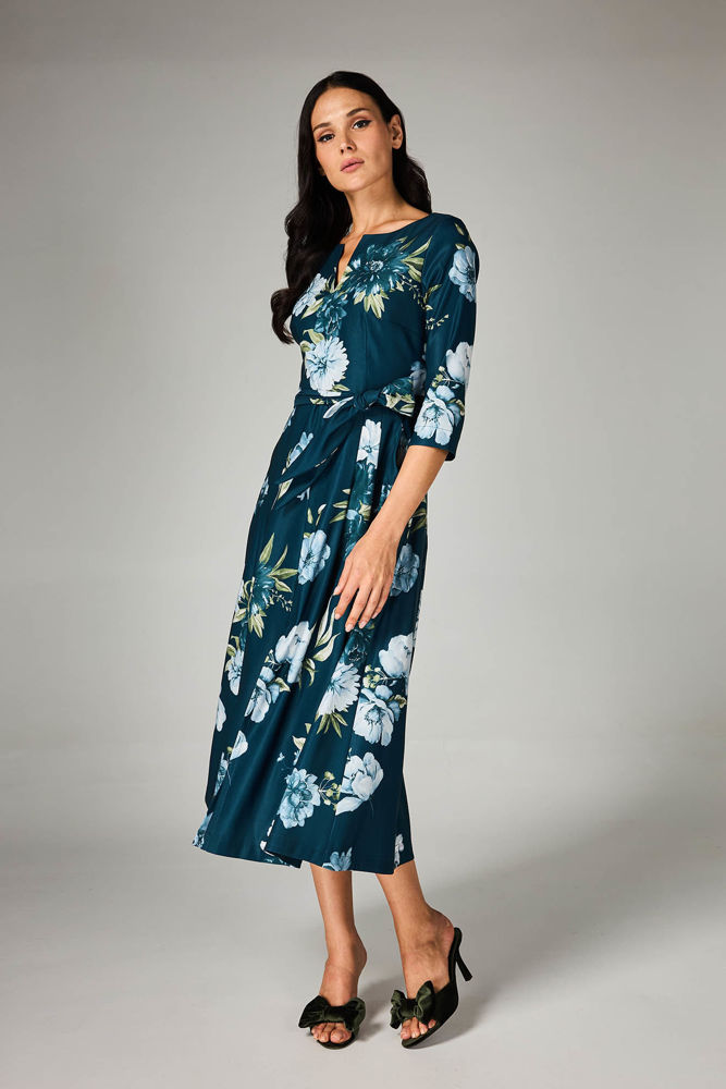 Midi φόρεμα σε βαρύ ελαστικό σατέν με floral εμπριμέ σμαραγδι